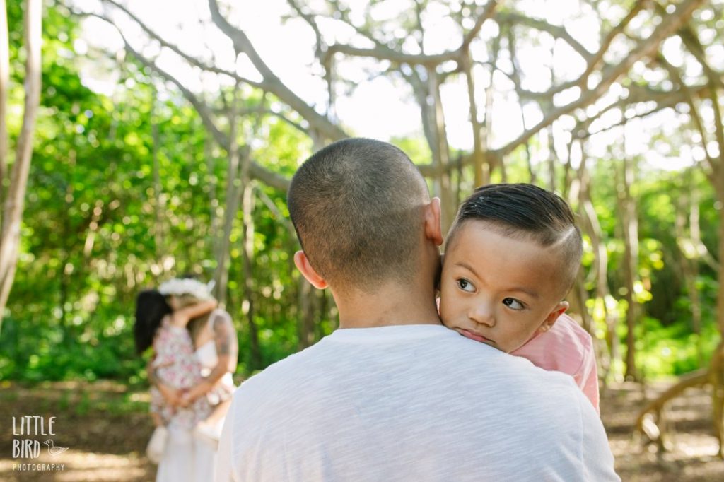 family photo session in the rainforest in hawaii