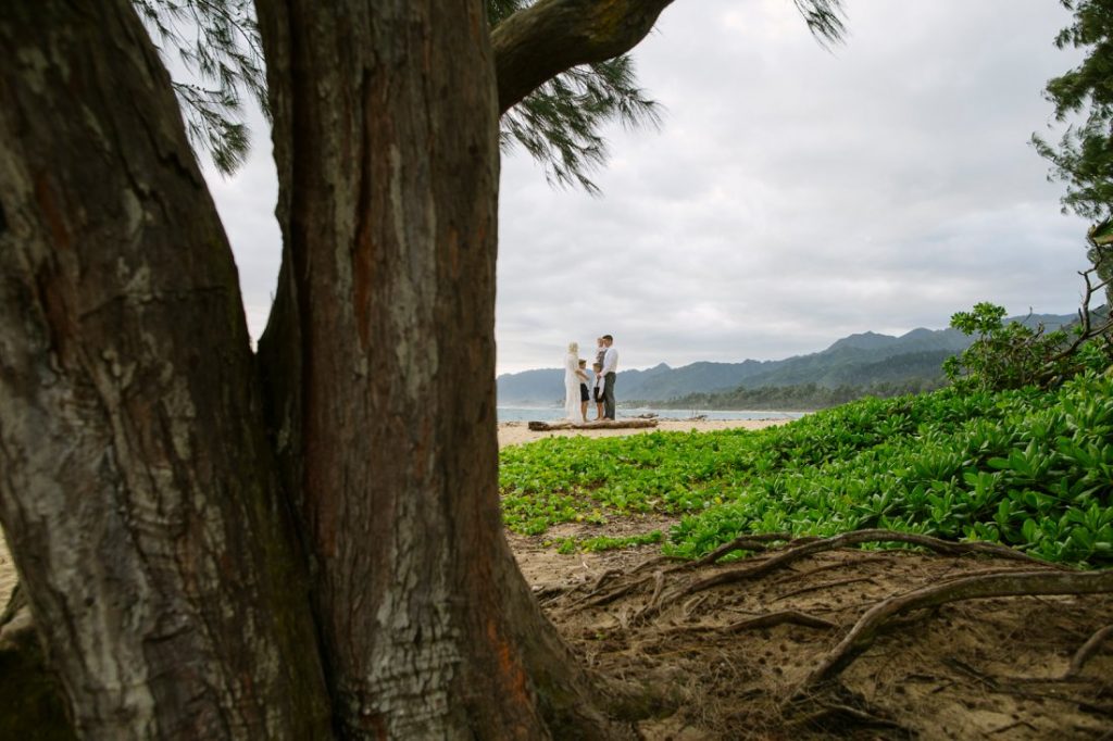 oahu vow renewal cermony on the north shore of oahu